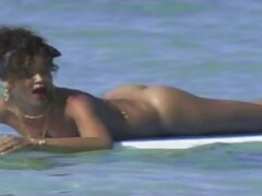AMATEUR BAISE LA CHATTE scene erotique tukif AVEC UNE BANANE LE LÈCHE NETTOYANT