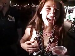 La vidéo que j'ai vidéos x porno x faite pour ma copine, elle a dit qu'elle voulait que je me branle jusqu'à ce qu'elle reçoive une éjaculation