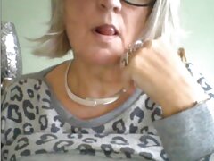 Prends notre salope Mary, puis fais-la sucer nos bites et se faire baiser par video érotique française nous à la maison