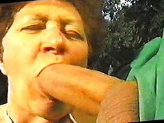 Ma video x erotique copine aime la bite de mes amis noirs quand il est à la campagne