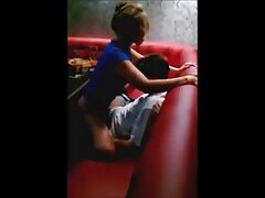 Petite amie blonde chaude baisée à video porno erotique cru et enduite de sperme