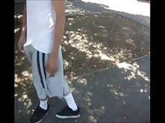 Dans le cul pendant video sexy erotique qu'elle jouit