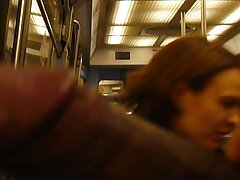 Ma fille se fait baiser en video de femme erotique levrette dans le cul par une caméra vidéo