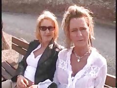 Fellation en plein air tirant video erotique pour femmes du sperme dans sa bouche à avaler