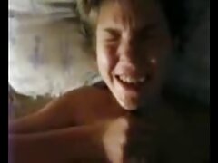 Chris44g Bas et bretelles bbw se masturbant avec porno video erotique un jouet sexuel