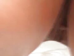 carmina branle et suce une bite tout en baisant un video erotique gratuite autre mec