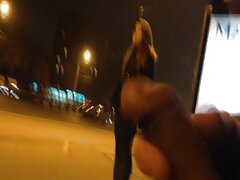 Anna se fait baiser dans le parc local la nuit dernière par certains d'entre video erotique film nous ici