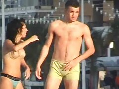 Sarah salope masquée pipe et éjaculation cumpilation video erotique ado