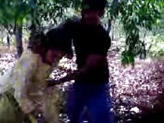 Gros et beaux seins entièrement naturels pour insérer video erotique jeune votre bite entre