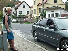 Asiatique baisée au fond video erotique hard de son trou du cul