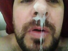 Lié video gay sm gratuite à table bondage sexe vidéo éjaculation creampie charge à l'intérieur d'elle