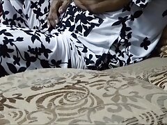 Ma femme me regarde en frotter video film érotique un dans la cour