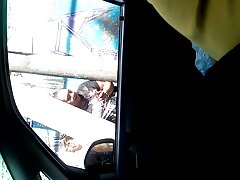 Chaussette POV sucer d'une femme video hd erotique masquée avec des mamelons dressés